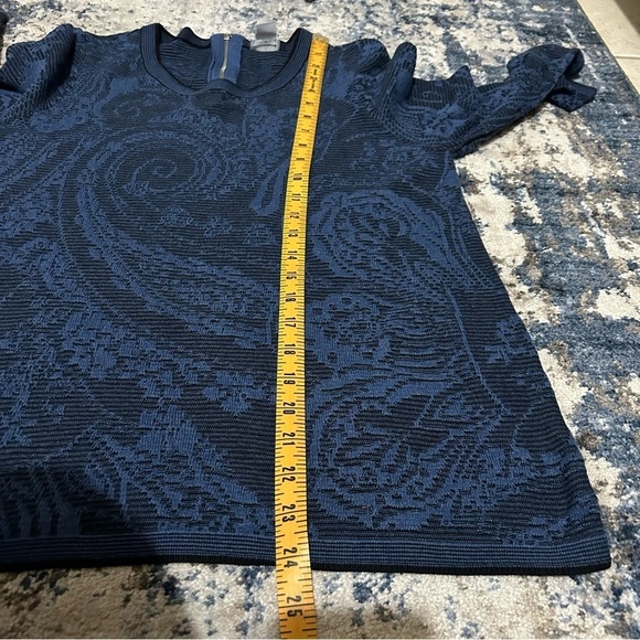 Chico’s Blue & Black Paisley Jacquard Pullover 3/4 Sleeve Sweater Size Medium - Picture 10 of 11
